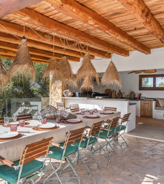 Resa Estates Paco for sale te koop finca paddel Ibiza exterior 4.jpg